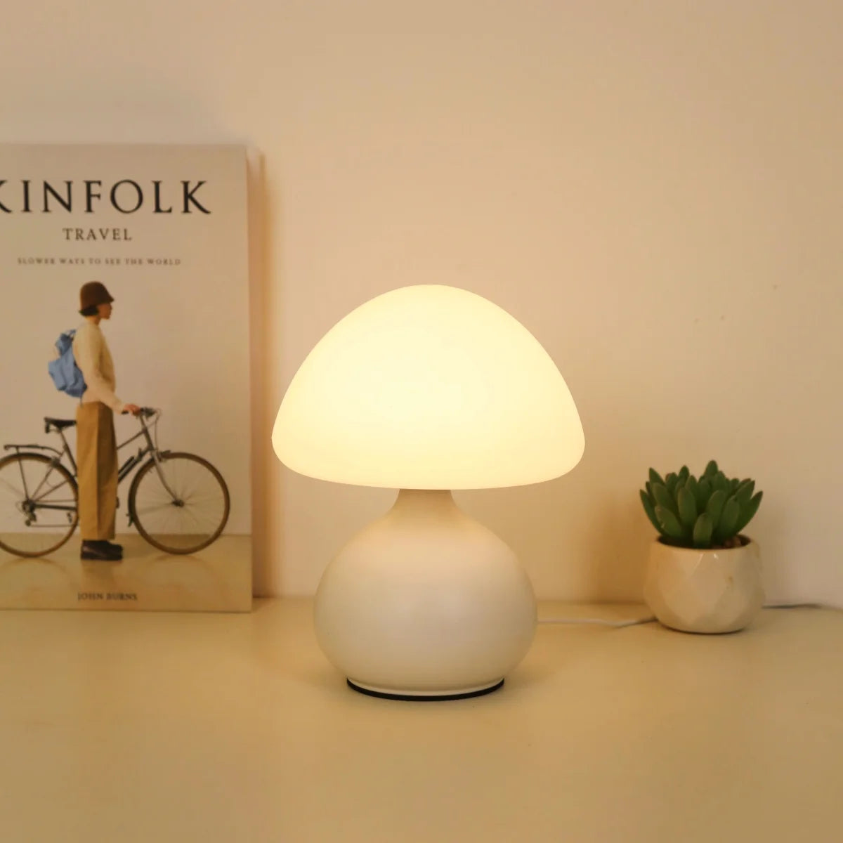 Modern Mushroom Table Lamp With 3-Color Dimming