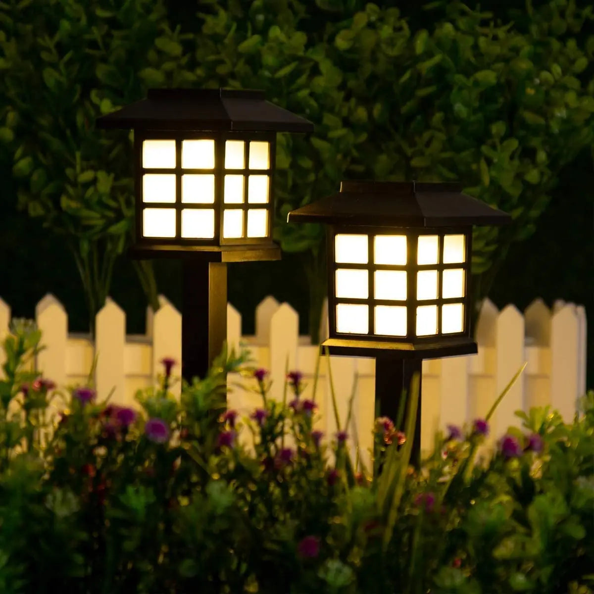 Solar Pathway Lights Outdoor 2/4/8/16 Pack Waterproof Led Solar Walkway Lights for Garden Landscape Path Yard Patio Driveway