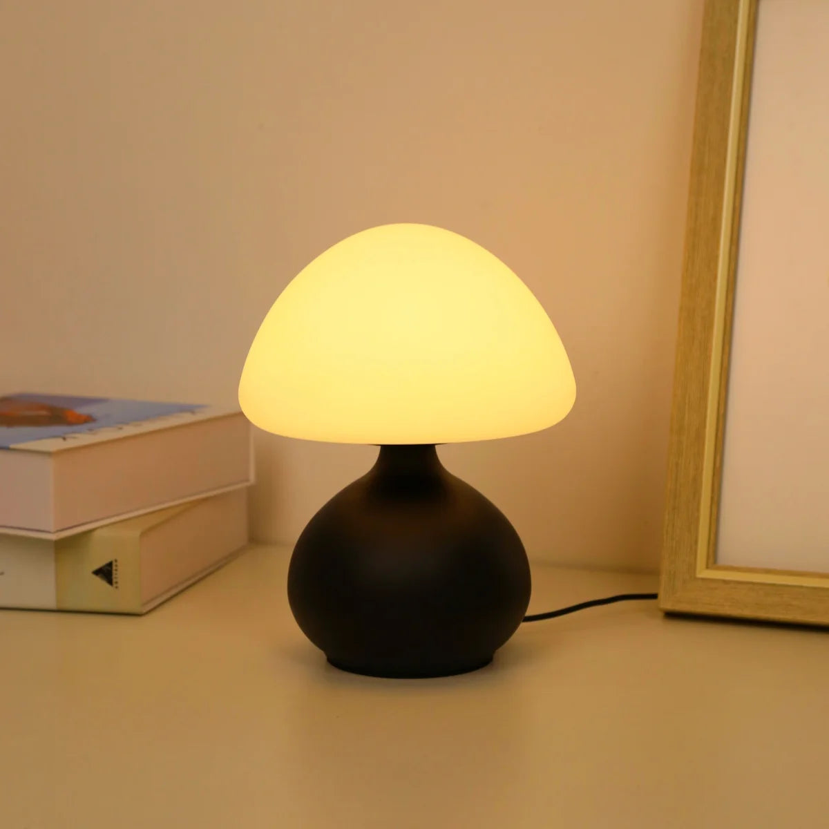 Modern Mushroom Table Lamp With 3-Color Dimming